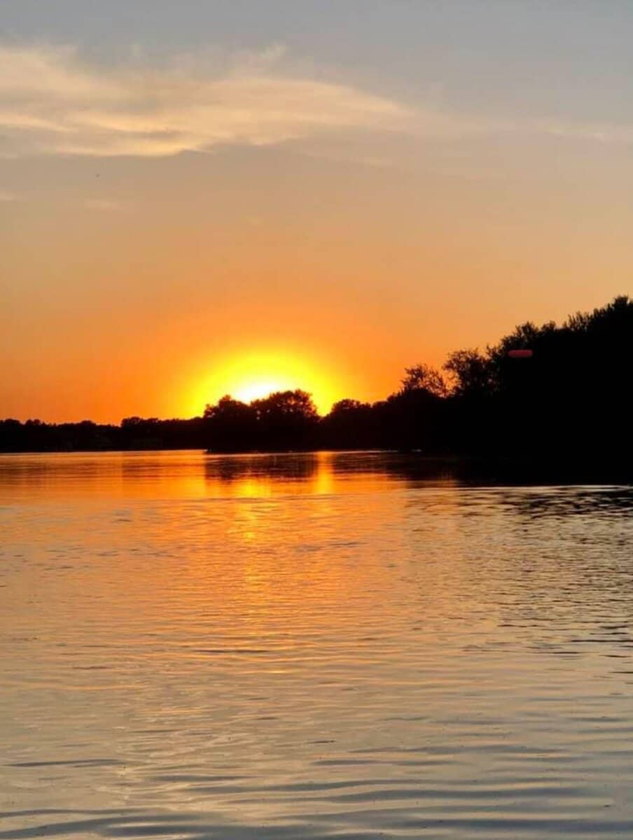 Sunset-2 Sunset 2 - Fun 'N The Sun Houseboats